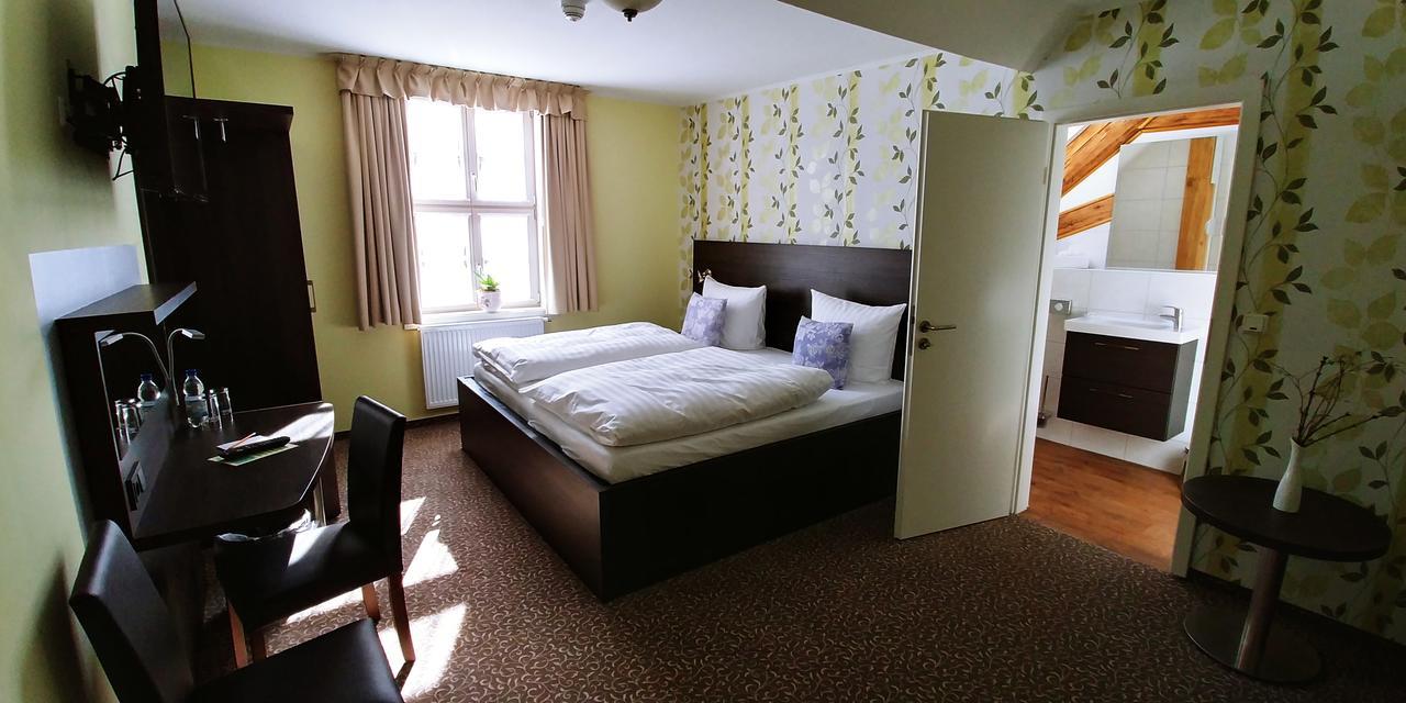 Hotel Alte Brennerei Wernigerode Exteriör bild